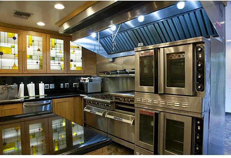 6880 Southwest 82nd Avenue Miami, FL 33143 - Photo 12 of 32