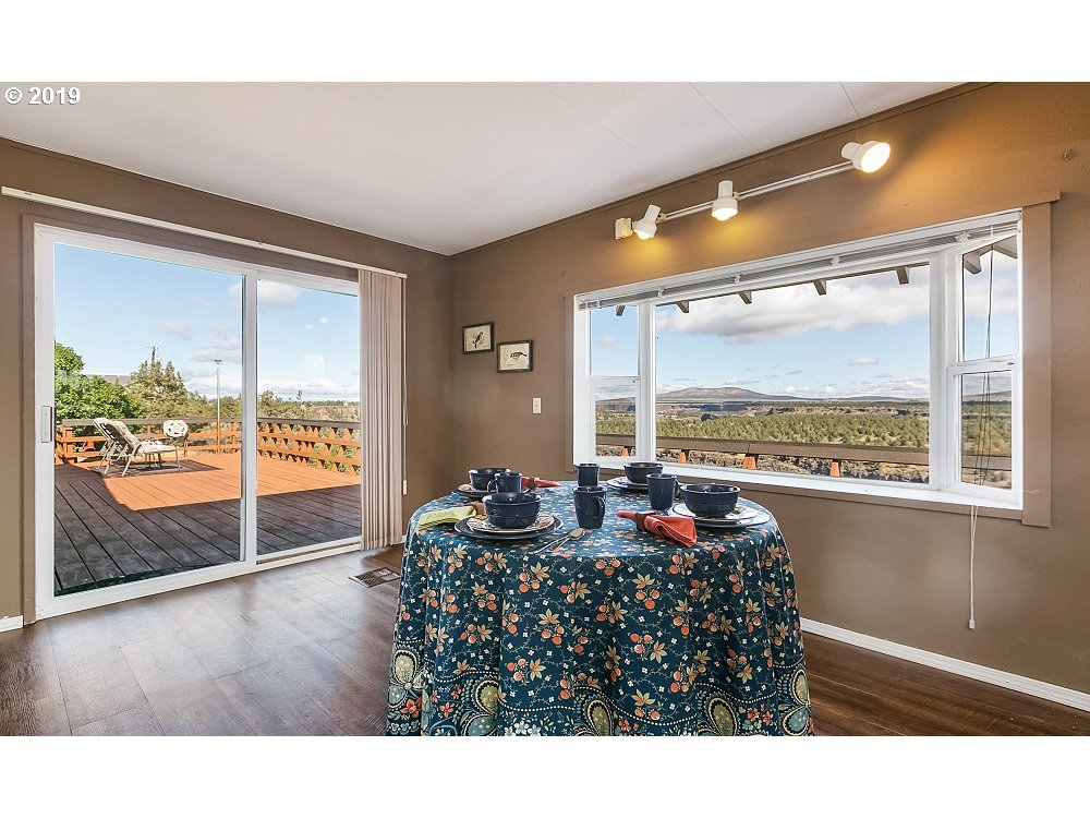 5120 Southwest Badger Road Terrebonne, OR 97760 - Photo 11 of 32 Gallery Image 11