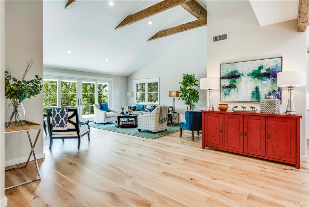 34 Chuckwagon Road Rolling Hills, CA 90274 - Photo 12 of 20