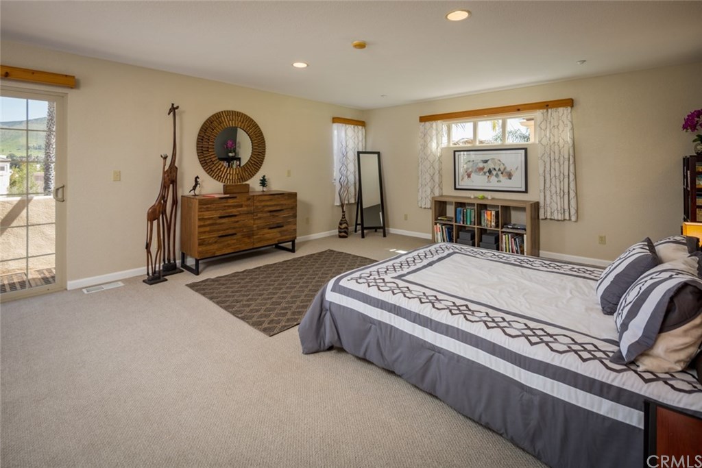 521 Bluerock Drive San Luis Obispo, CA 93401 - Photo 16 of 30