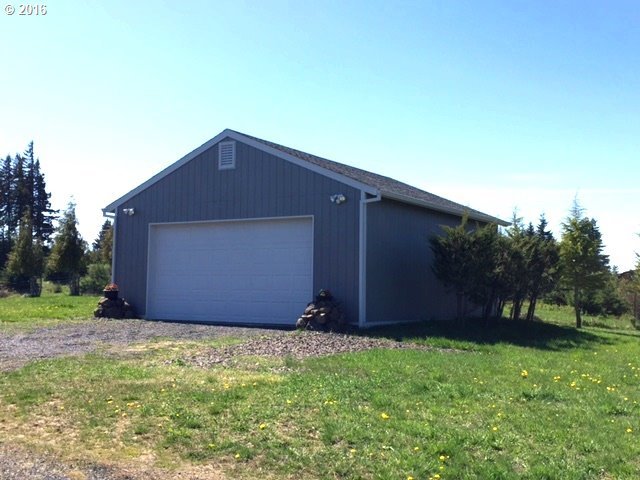187 Tunnel Road White Salmon, WA 98672 - Photo 8 of 32 Gallery Image 8