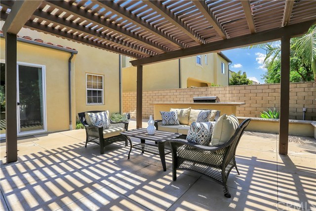 84 Loganberry Irvine, CA 92620 - Photo 36 of 43