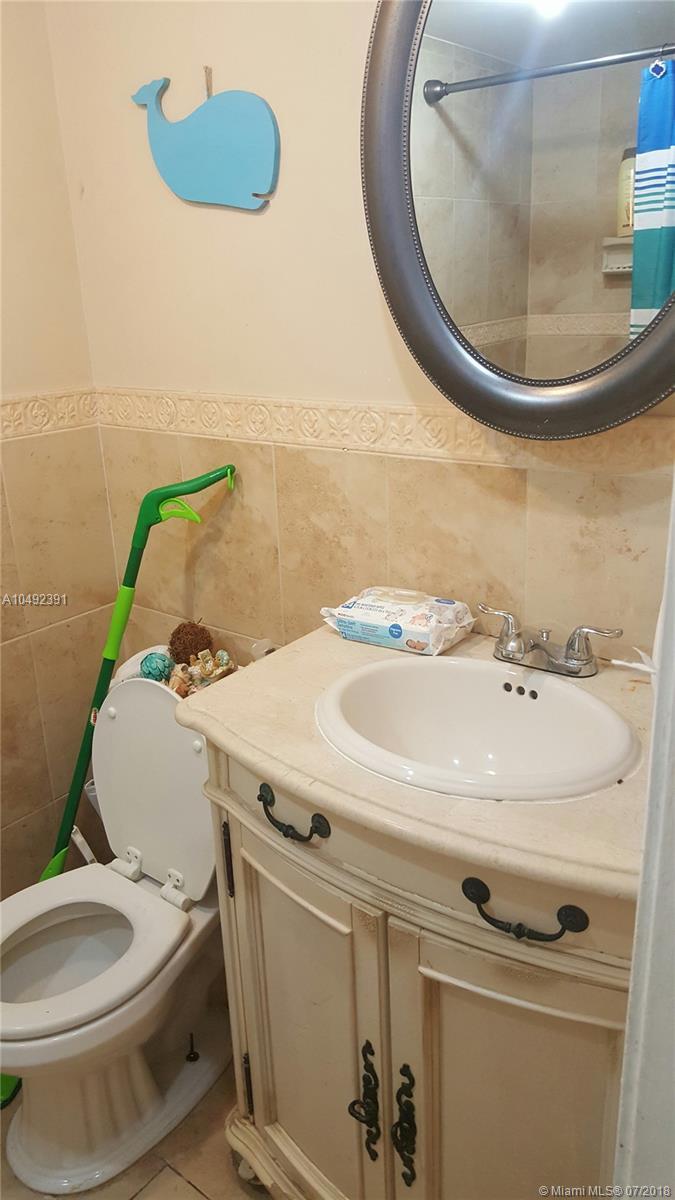 7105 West 13th Avenue, Unit 102 Hialeah, FL 33014 - Photo 10 of 11