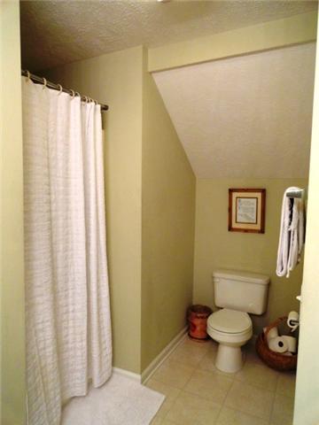 705 Crescent Road Murfreesboro, TN 37128 - Photo 19 of 30 Nice alcove gives a spacious feel to this master bath - plus it offers a large walk-in closet