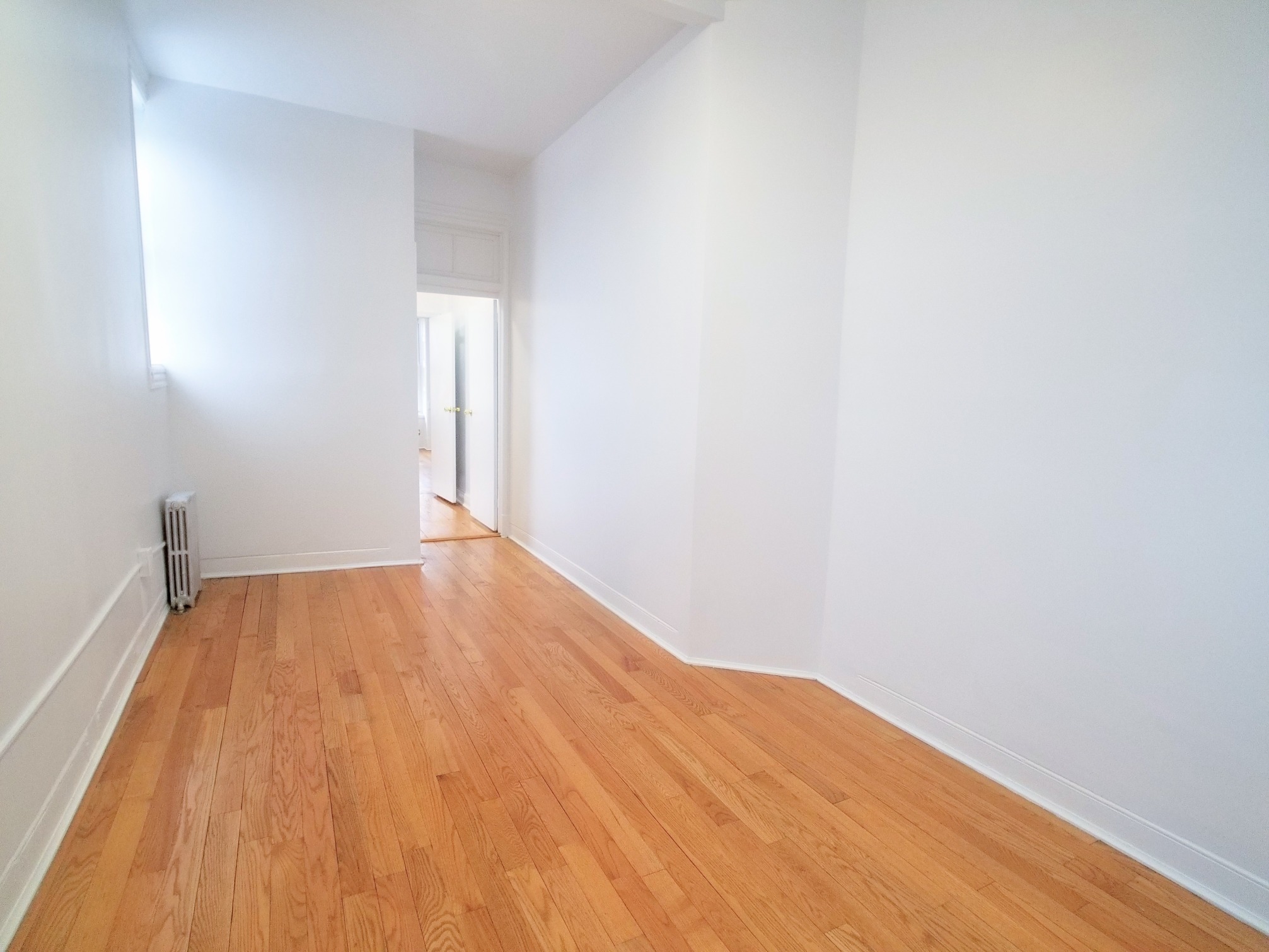 571 Driggs Avenue, Unit 4R Brooklyn, NY 11211 - Photo 4 of 10