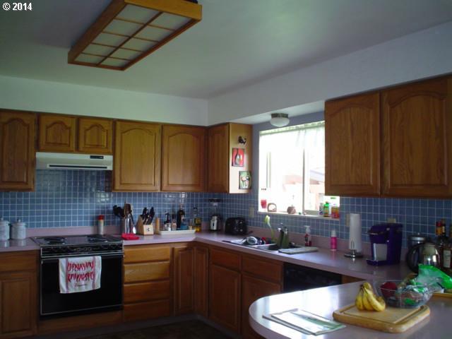 1260 Multnomah Road Hood River, OR 97031 - Photo 5 of 16 Gallery Image 5