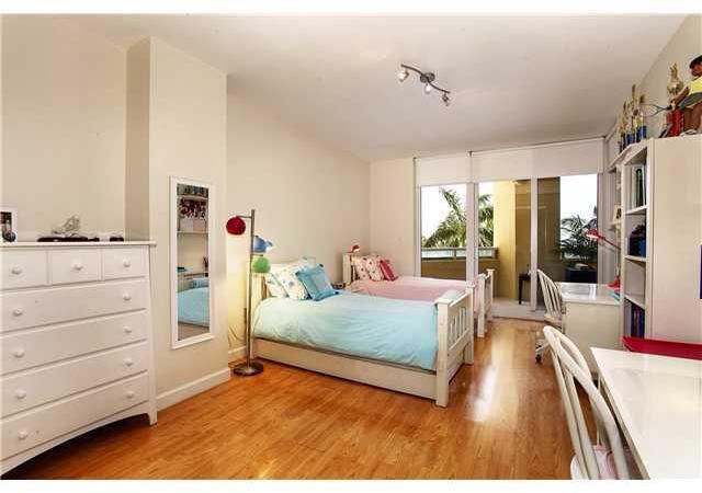 445 Grand Bay Drive, Unit 415 Key Biscayne, FL 33149 - Photo 5 of 13