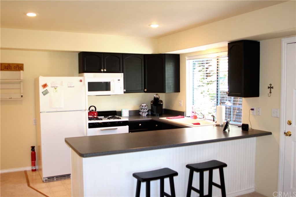 375 Grandview Road Twin Peaks, CA 92391 - Photo 24 of 30 Bottom-most level; the second Kitchen
