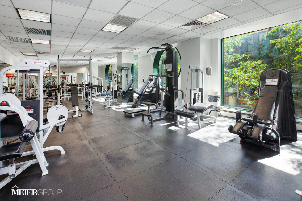 225 West 83rd Street, Unit 3R Manhattan, NY 10024 - Photo 9 of 12