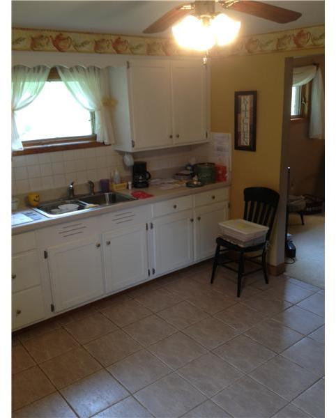 230 Center Avenue Cecil, PA 15321 - Photo 6 of 12 Gallery Image 6