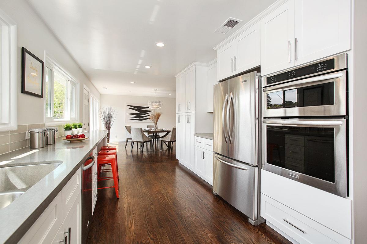 1135 Fernwood Drive Millbrae, CA 94030 - Photo 9 of 21