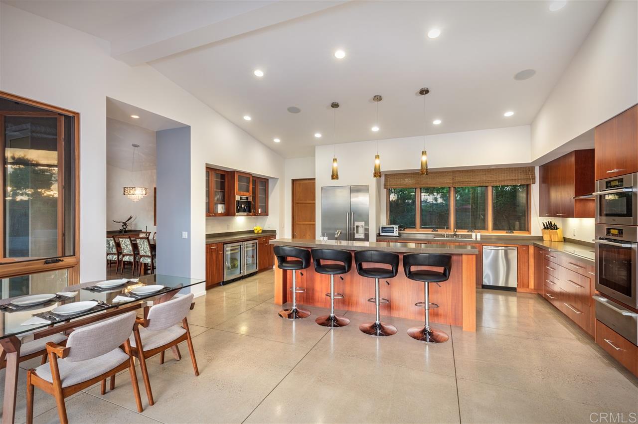 1866 Sheridan Road Encinitas, CA 92024 - Photo 3 of 25