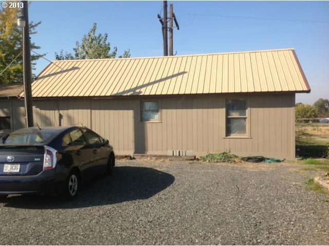 33351 East Punkin Center Road Hermiston, OR 97838 - Photo 2 of 16