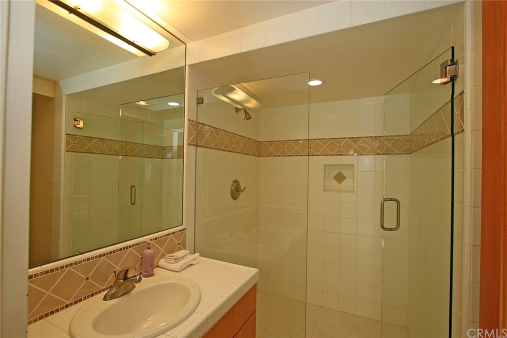 2129 Ocean Drive Oxnard, CA 93035 - Photo 59 of 71