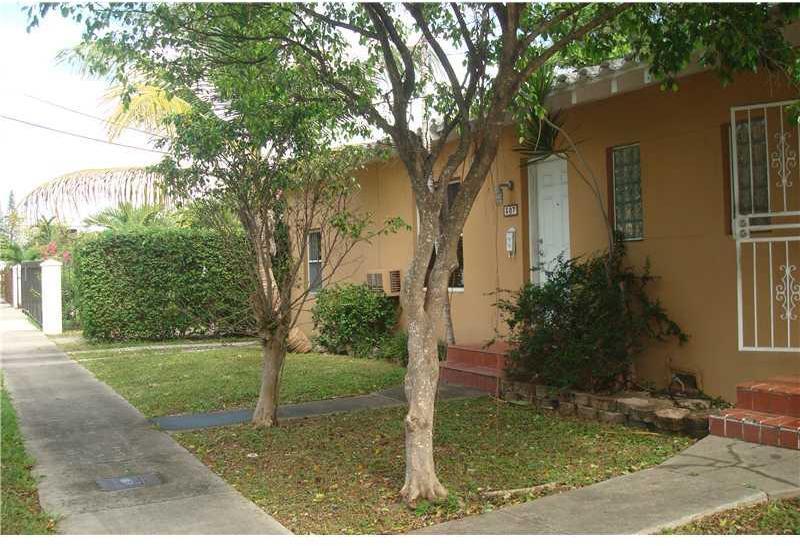 305 Southwest 24th Road Miami, FL 33129 - Photo 3 of 4