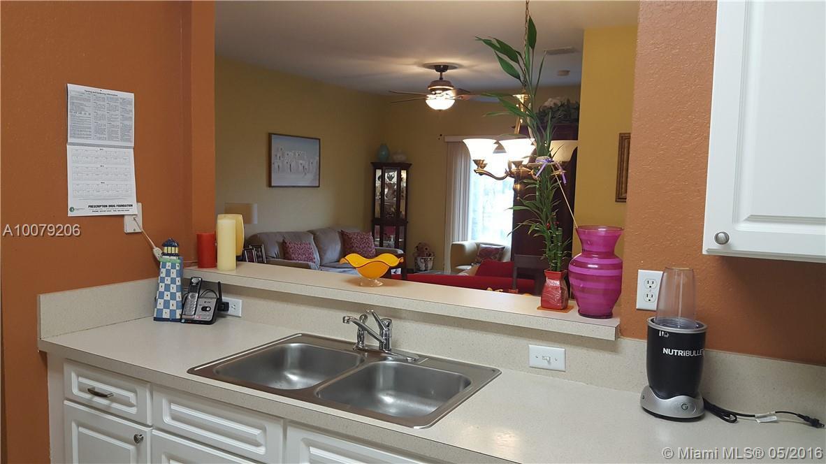 Silver Falls Miramar, FL 33027 - Photo 10 of 18