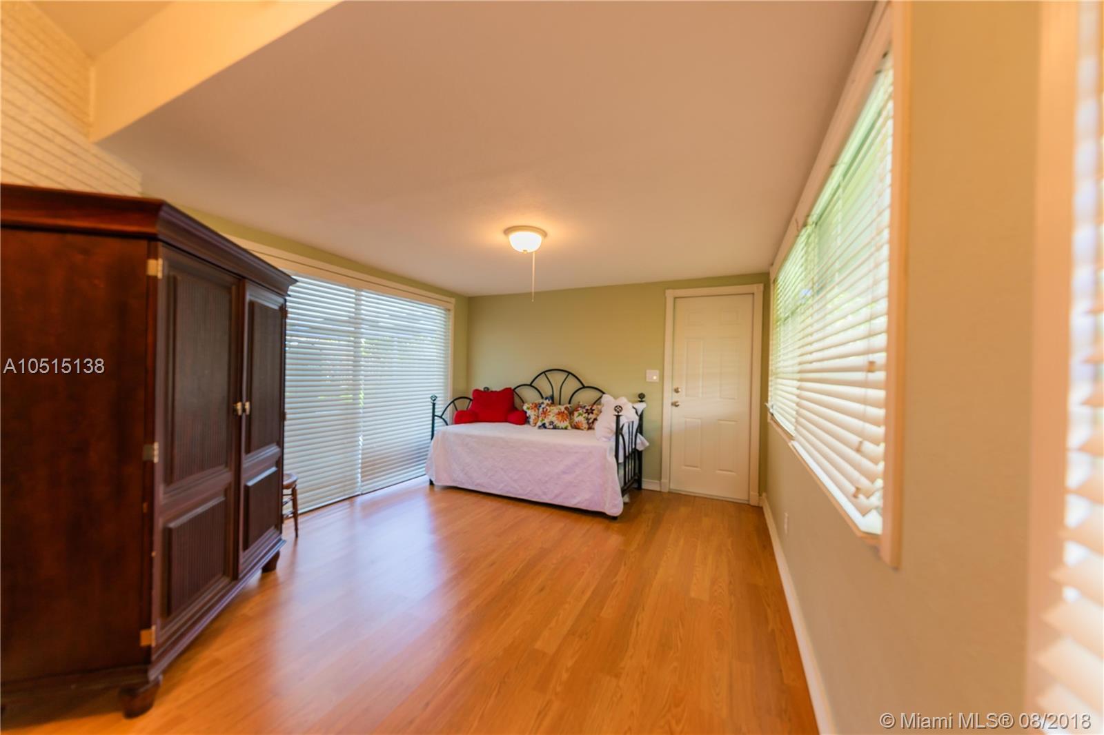 321 Northeast 24th Street Boca Raton, FL 33431 - Photo 11 of 22