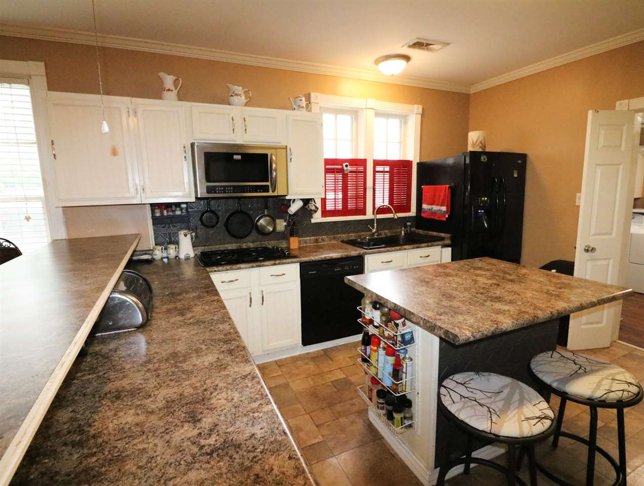 1246 Mullins Station Road Memphis, TN 38134 - Photo 14 of 21 Gallery Image 14