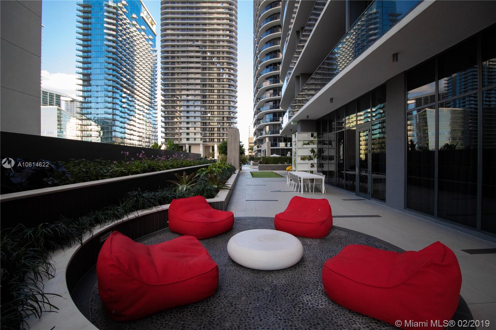 55 Southwest 9th Street, Unit 1003 Miami, FL 33130 - Photo 23 of 55