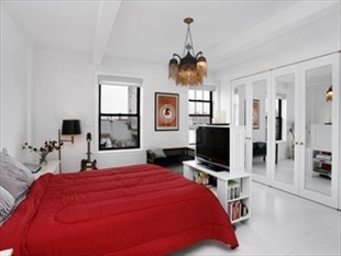 141 East 3rd Street, Unit 9D Manhattan, NY 10009 - Photo 4 of 5