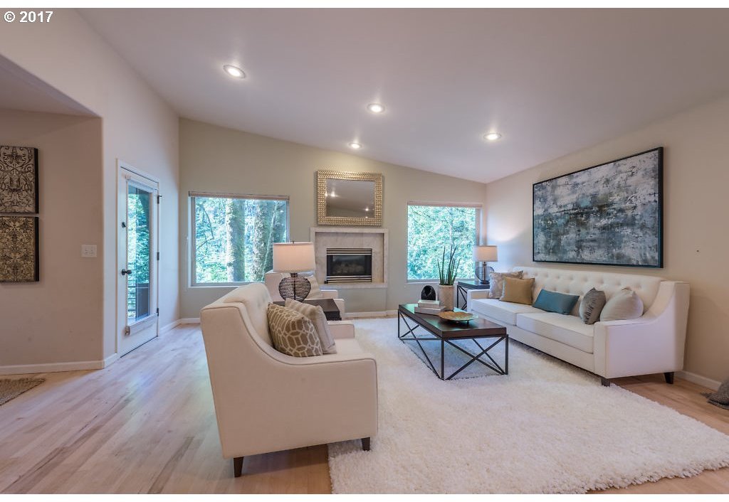 352 Southwest Custer Street Portland, OR 97219 - Photo 25 of 32 Gallery Image 25