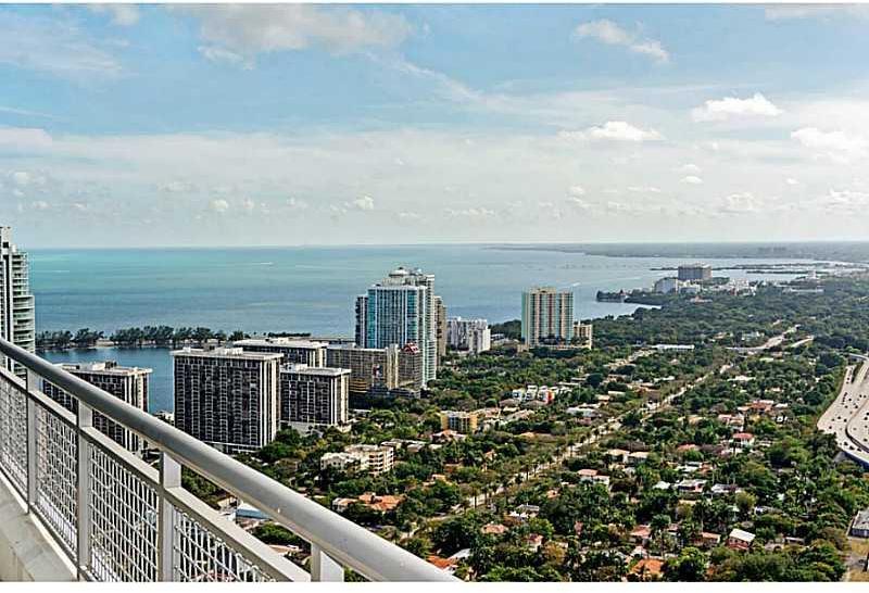 60 Southwest 13th Street, Unit 4607 Miami, FL 33130 - Photo 4 of 31