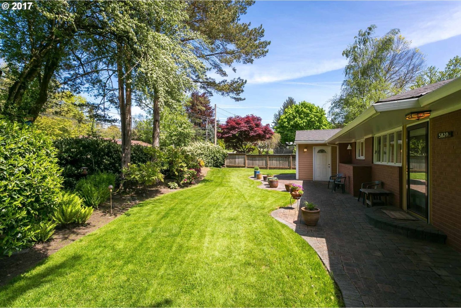 5820 Southwest Taylors Ferry Road Portland, OR 97219 - Photo 6 of 29 Gallery Image 6