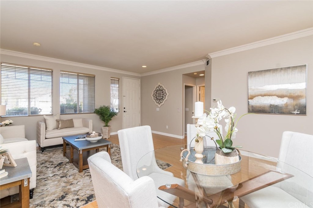 31901 Cercle Chambertin Temecula, CA 92591 - Photo 9 of 56