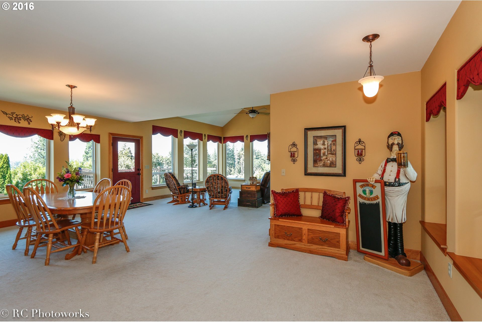 109 West Winds Road White Salmon, WA 98672 - Photo 8 of 32 Gallery Image 8
