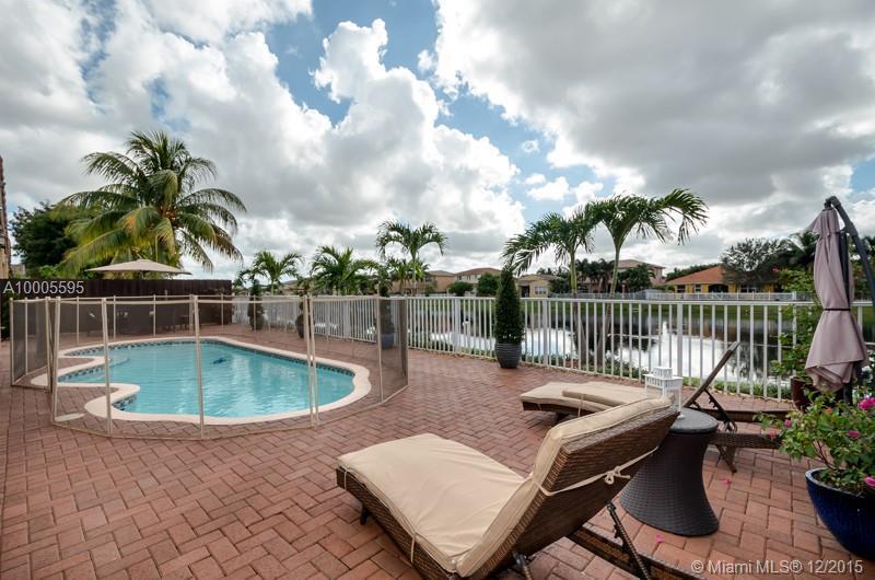 15962 Southwest 62nd Street Miami, FL 33193 - Photo 27 of 33