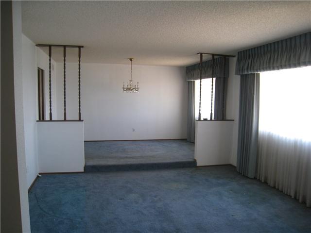 452 Alpine Heights Road Alpine, CA 91901 - Photo 5 of 16 view from the front door of the living room and the dining room...........view of mountains from the windows