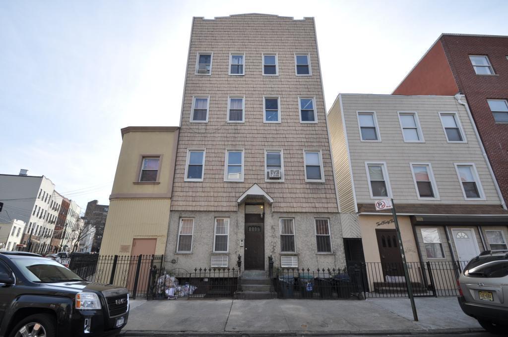 246 Devoe St, Brooklyn, NY 11211 - Photo 1 of 1