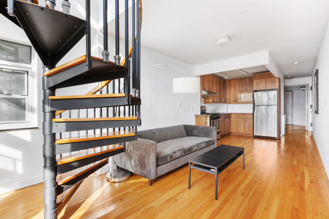 75-93 Bowery, Unit 801 Manhattan, NY 10002 - Photo 2 of 6