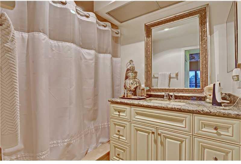 7535 La Paz Boulevard, Unit 107 Boca Raton, FL 33433 - Photo 9 of 16