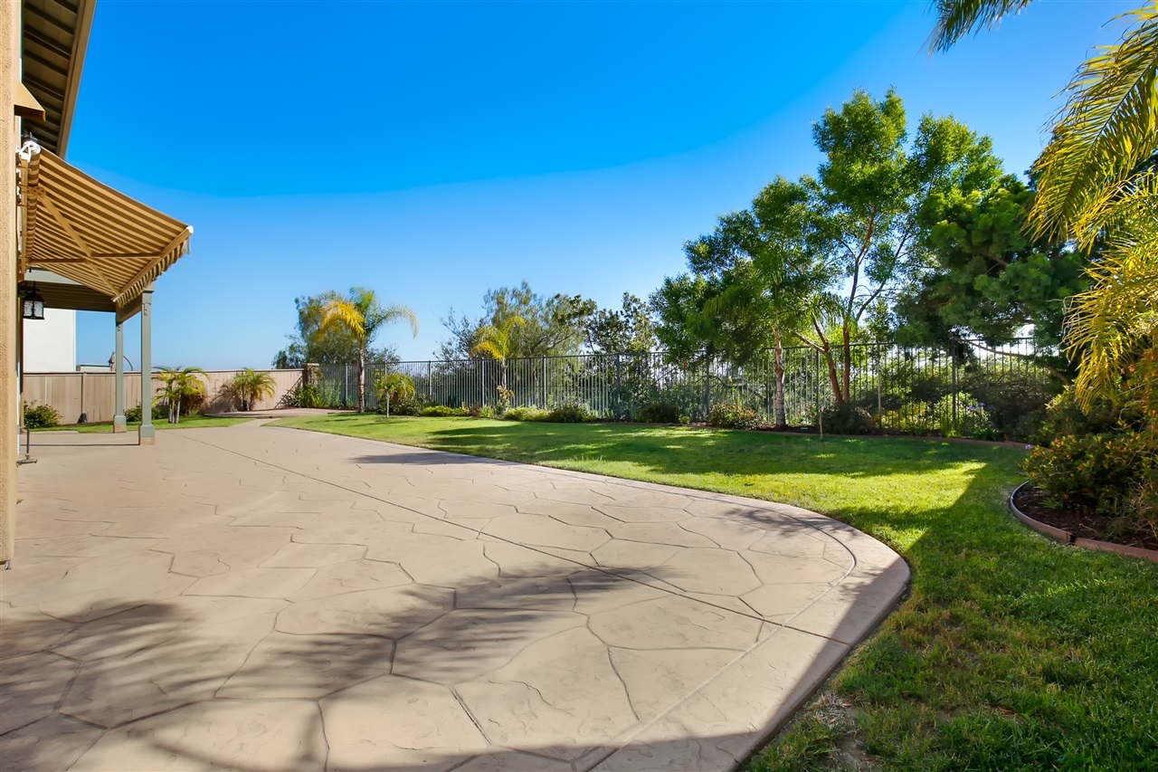 911 Red Granite Road Chula Vista, CA 91913 - Photo 18 of 24