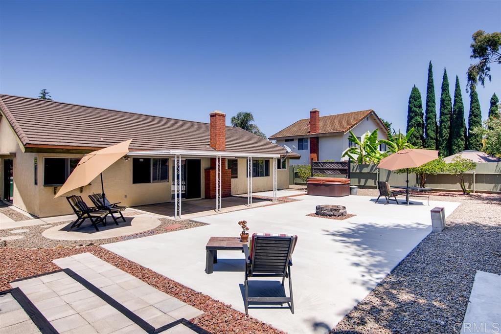 3101 Segovia Way Carlsbad, CA 92009 - Photo 2 of 14 Yard is private, neighbors on West, South have no visibility , east side blocked by trees