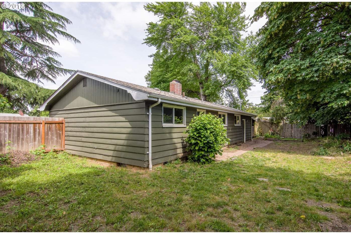 1893 Milo Way Eugene, OR 97404 - Photo 13 of 15 Gallery Image 13