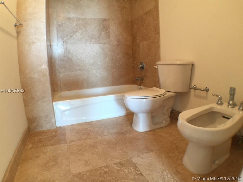 3530 Southwest 22nd Street, Unit 905 Miami, FL 33145 - Photo 13 of 22