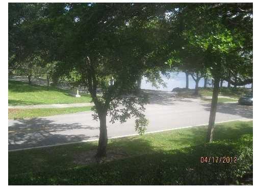 48 Chestnut Circle, Unit 48 Cooper City, FL 33026 - Photo 16 of 17
