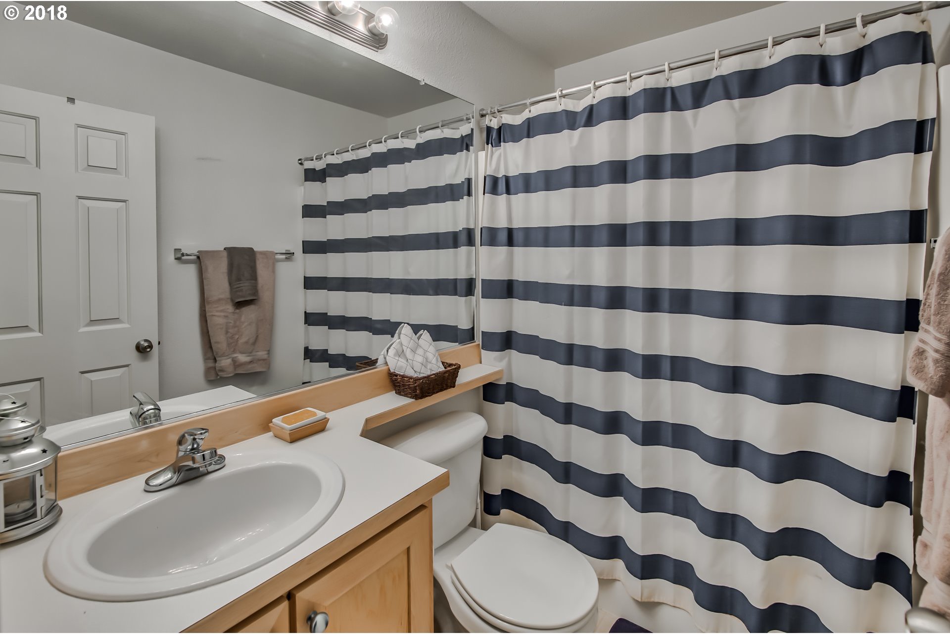 14665 Southwest Beard Road, Unit 103 Beaverton, OR 97007 - Photo 14 of 17 Gallery Image 14