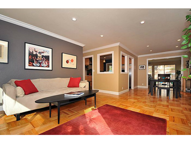 1131 Valencia Way Pacifica, CA 94044 - Photo 13 of 25