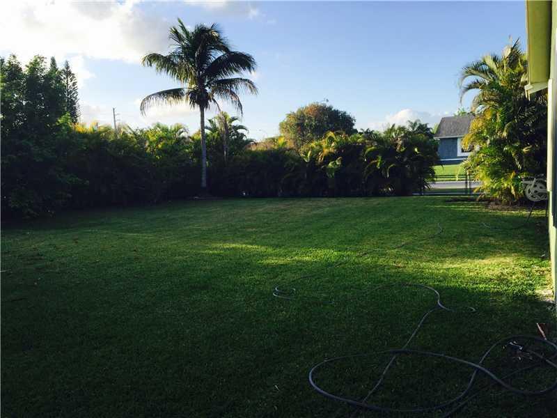 13721 Southwest 280th Terrace Homestead, FL 33033 - Photo 18 of 20