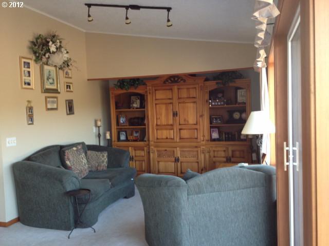 14 Quinns Road Lyle, WA 98635 - Photo 15 of 16 Gallery Image 15
