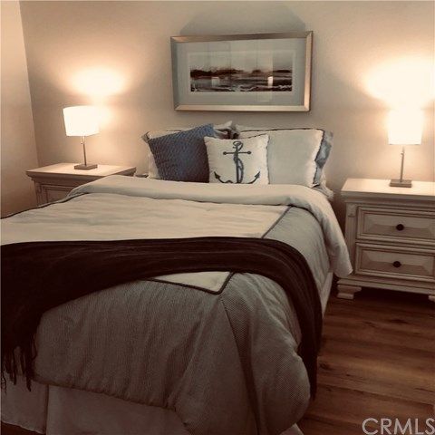 $320,000 | 1570 Glenview Road, Unit M1271K, Seal Beach, CA 90740