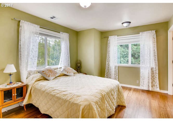 18485 Southwest Seiffert Road Sherwood, OR 97140 - Photo 15 of 32 Gallery Image 15