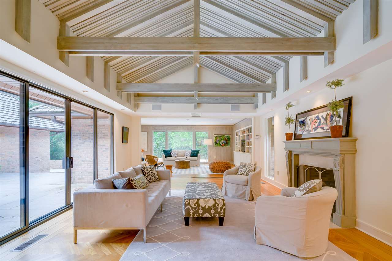 6145 Green Meadows Road Memphis, TN 38120 - Photo 6 of 25 Gallery Image 6