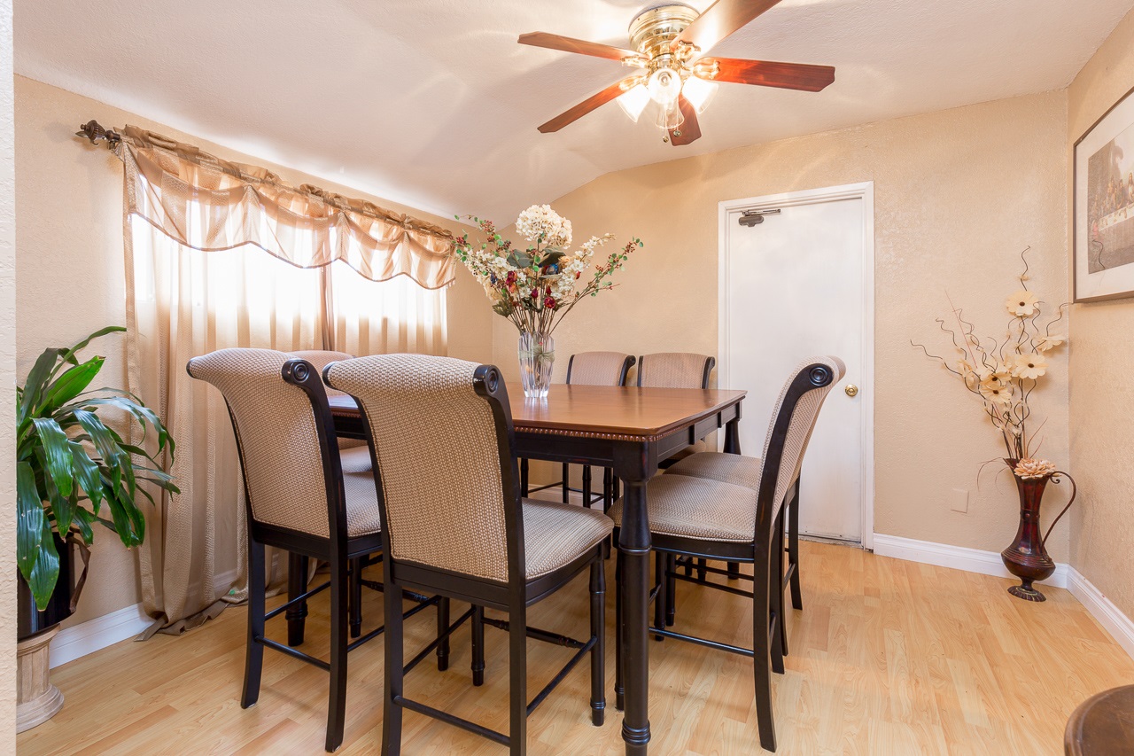 10362 Strawberry Lane Spring Valley, CA 91977 - Photo 11 of 23