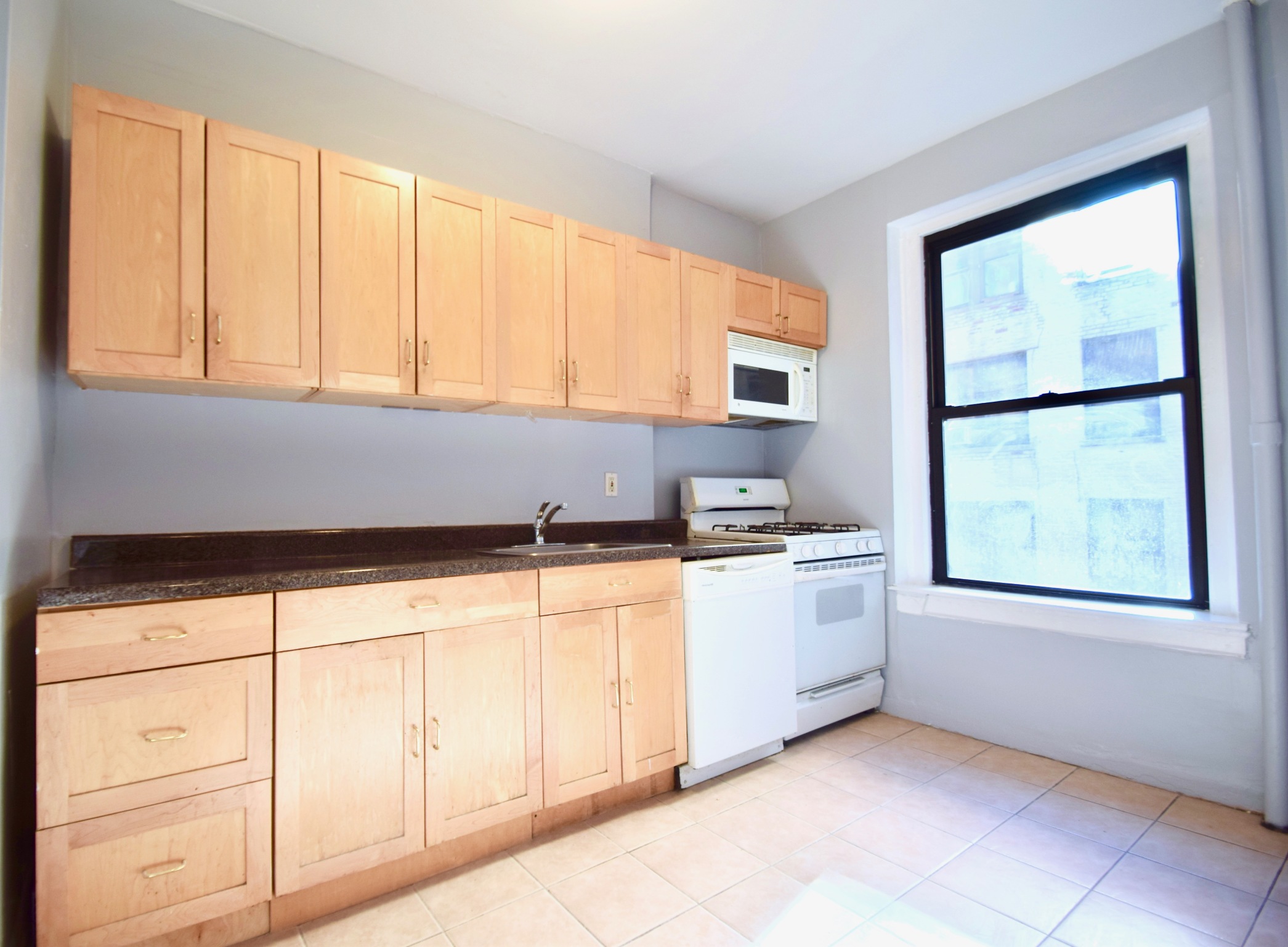 1803 Riverside Drive, Unit 4 Manhattan, NY 10034 - Photo 10 of 15