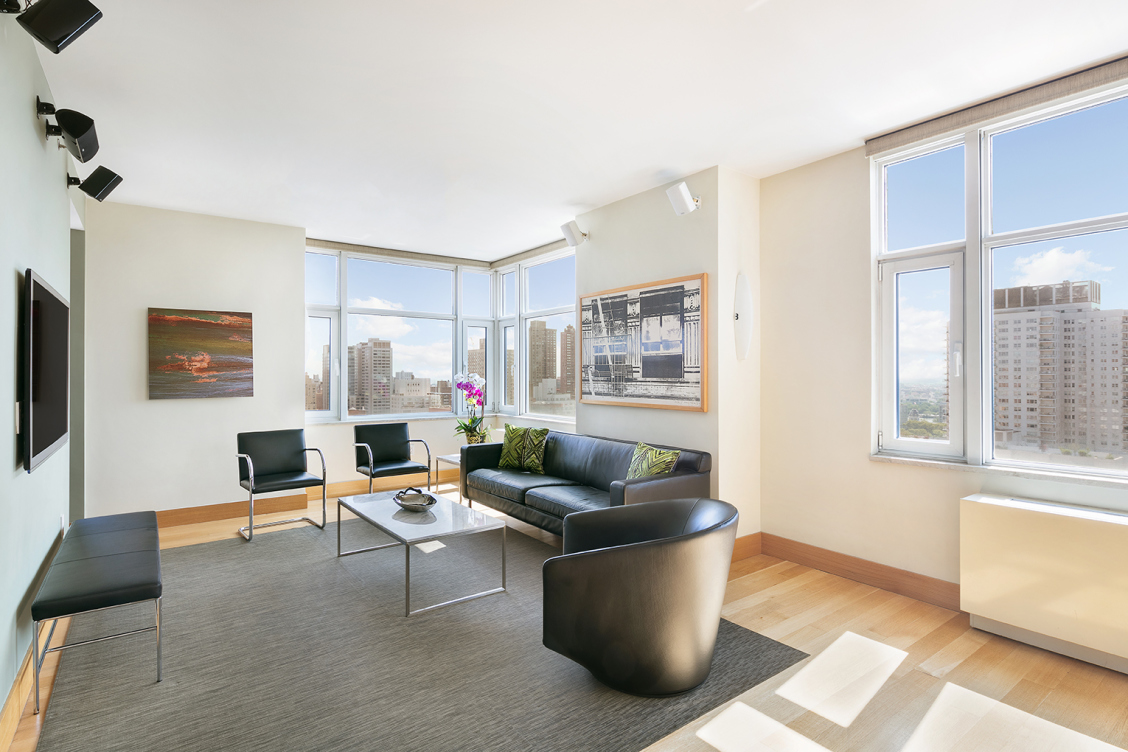 404 East 76th Street, Unit 25AD Manhattan, NY 10021 - Photo 3 of 16