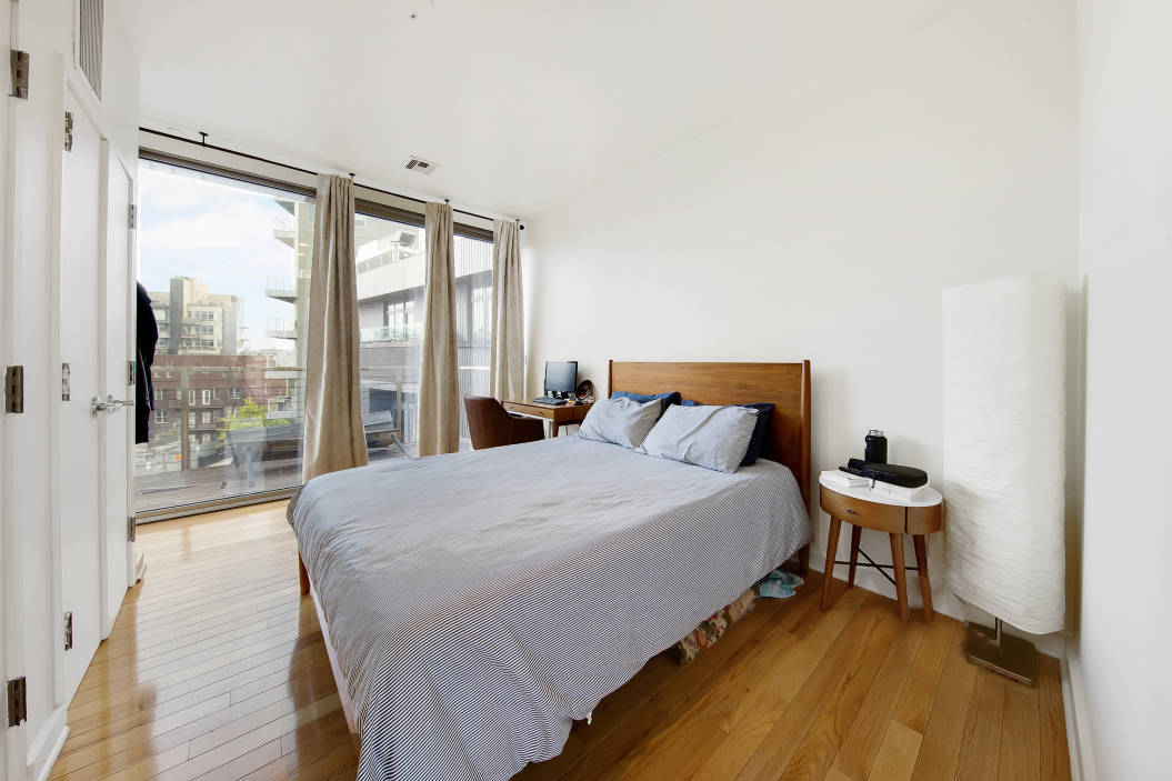 285 Driggs Avenue, Unit 5A Brooklyn, NY 11222 - Photo 3 of 11